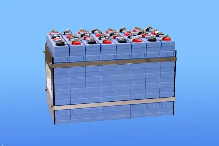 <b>¹ 2025 أܶ 10  350Wh/kg</b>