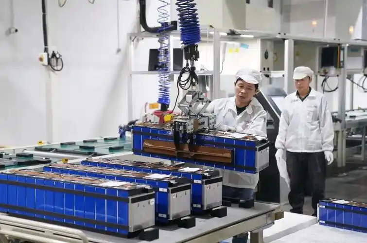 ������������Դ﮵����Ŀ�׶���о������ǰ�ⶥ