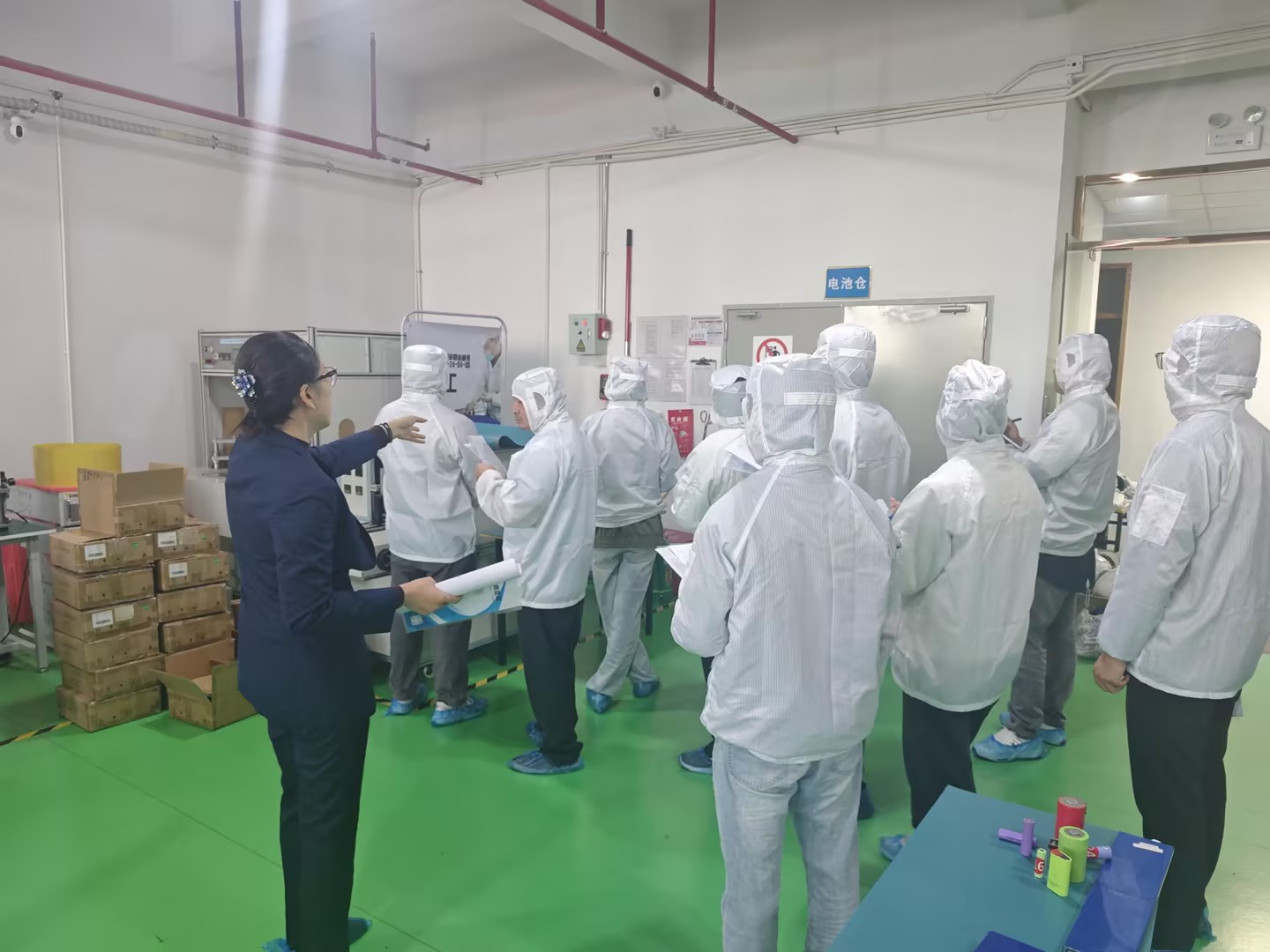 ����ʵѵ���ؼӳ֣����Ų��˲��������̻��أ���������칤��ʦ��ѵ��������