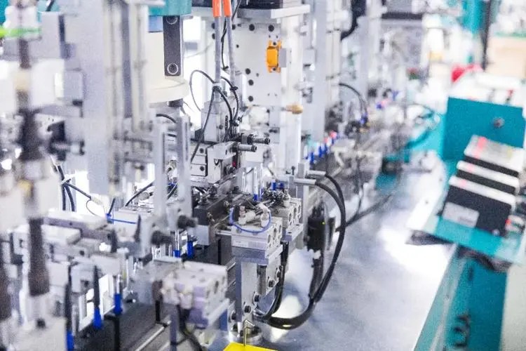 �Ͼ�����������ʮ���塱ĩ��������Դװ����ģ��450��ǧ��