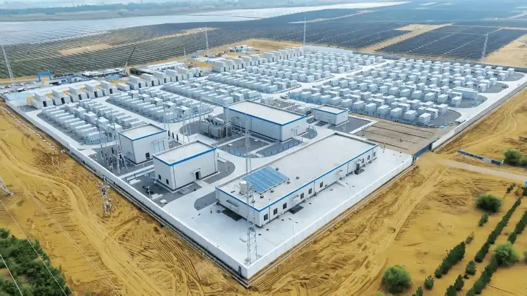 ���ڳ��ģ�龺���Ӿ磡��������2025�꾻����1.07��Ԫ��ͬ���½�58.12%